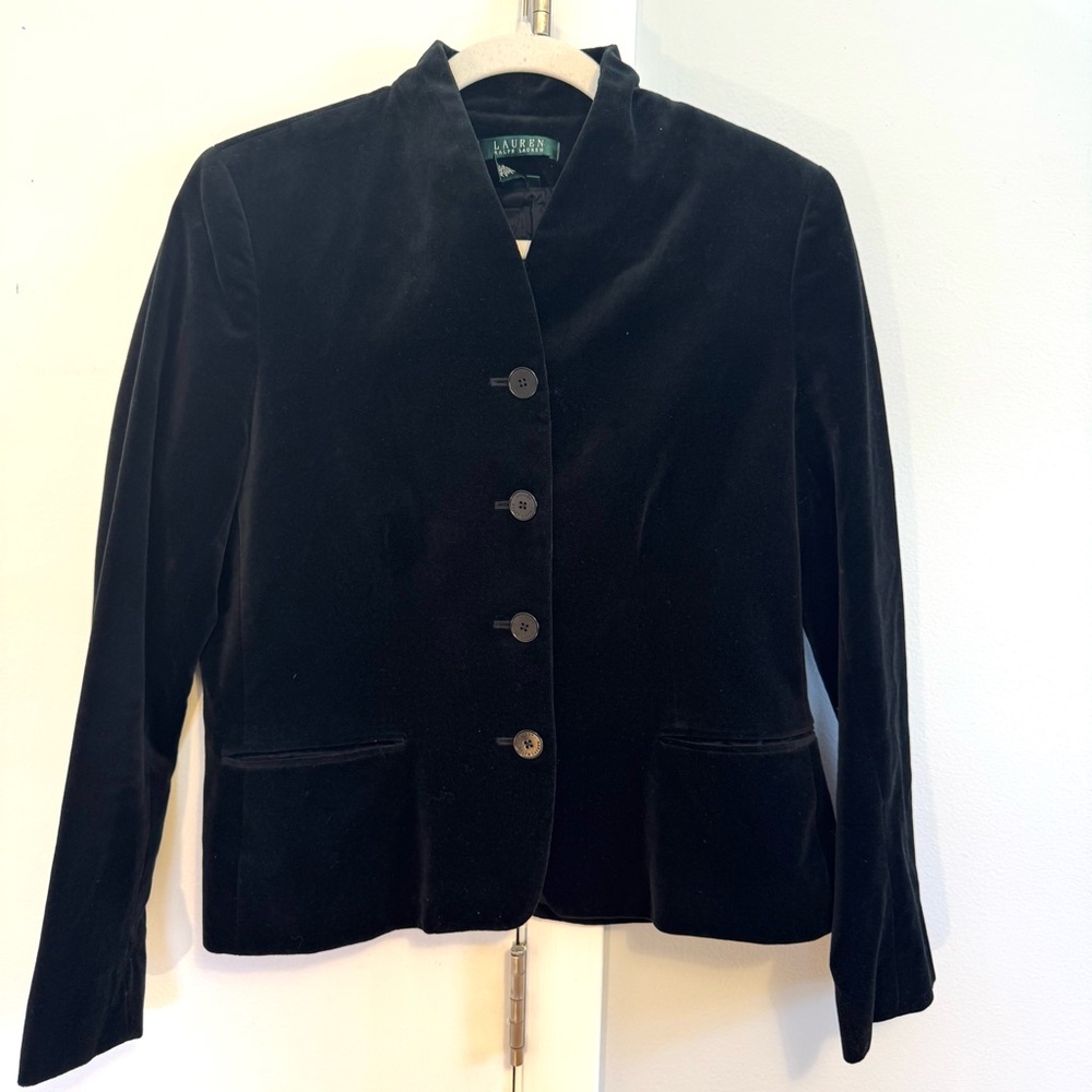 Lauren Ralph Lauren Black Velvet Blazer. Size 12